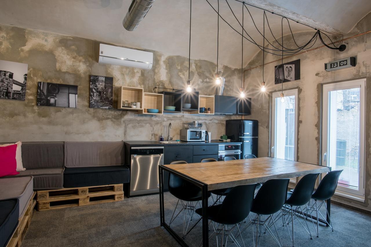 Visitinn Apartments & Hostel Πράγα Εξωτερικό φωτογραφία