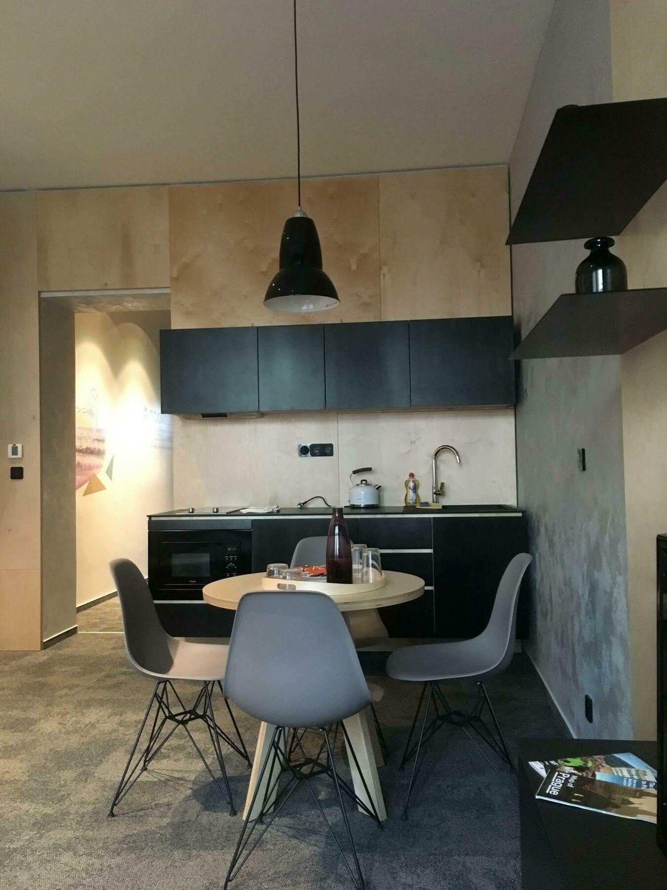 Visitinn Apartments & Hostel Πράγα Εξωτερικό φωτογραφία